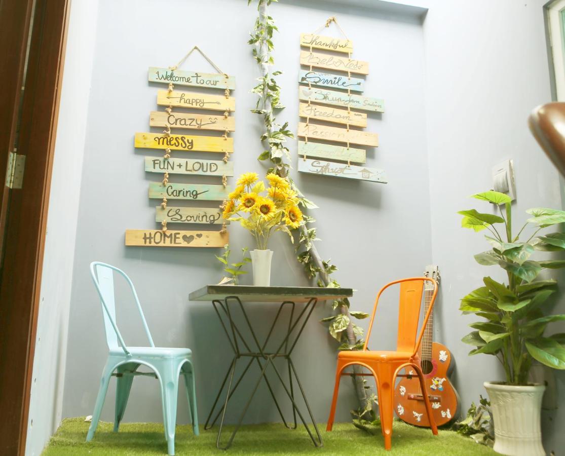 S Phuot Homestay - 3A Lam Son, Ward 2, Tan Binh District Cidade de Ho Chi Minh Exterior foto