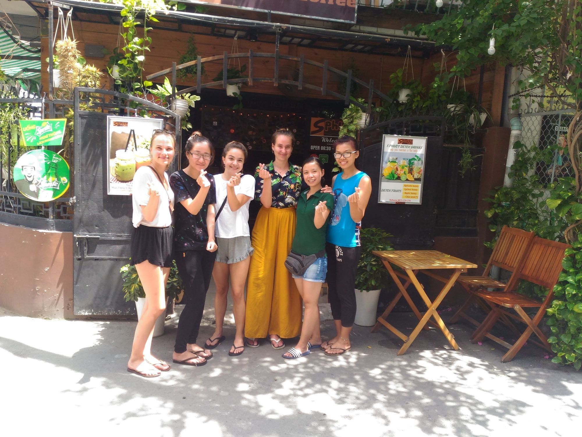 S Phuot Homestay - 3A Lam Son, Ward 2, Tan Binh District Cidade de Ho Chi Minh Exterior foto